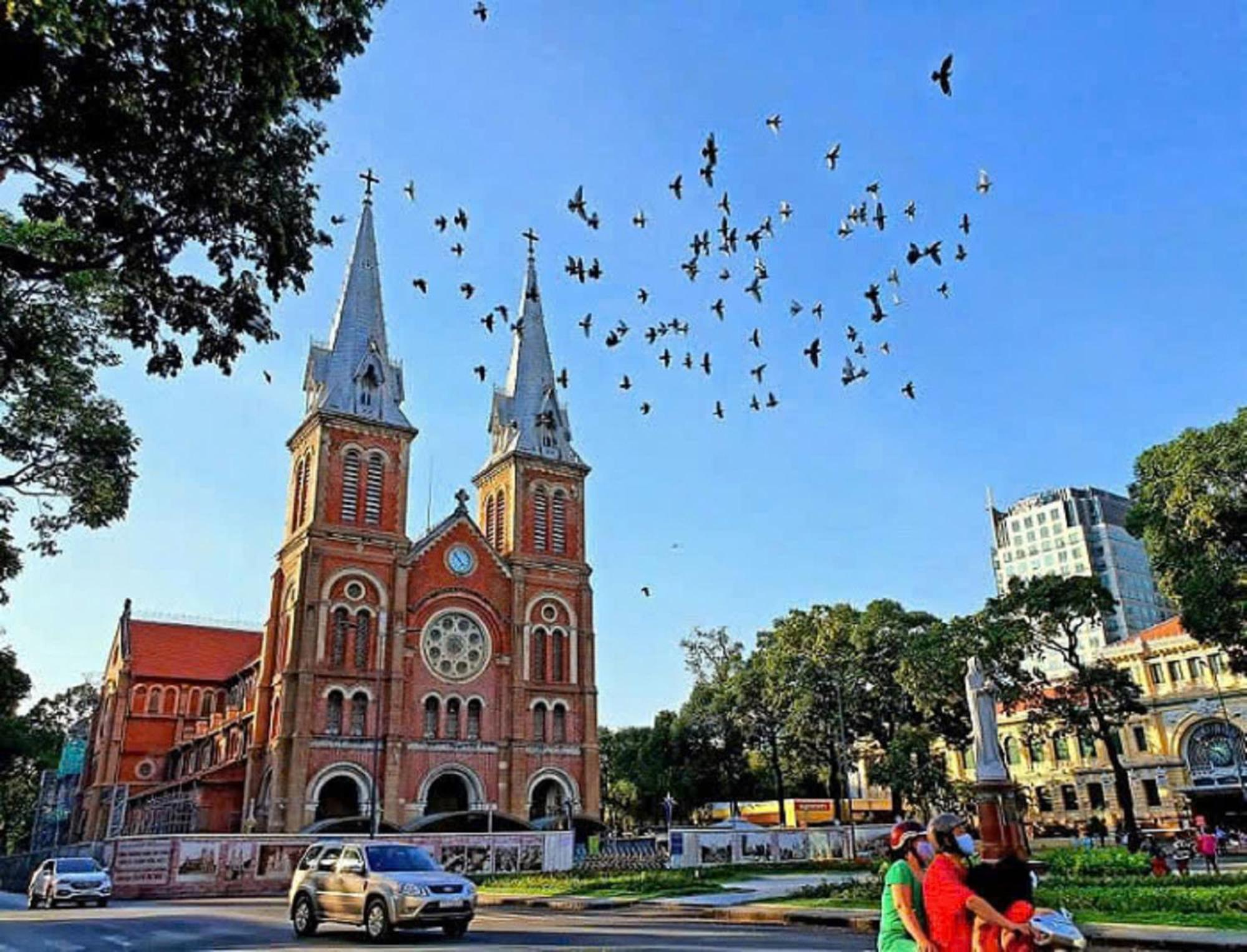 The Passion Suites Hotel & Spa Ho Chi Minh City Exterior photo